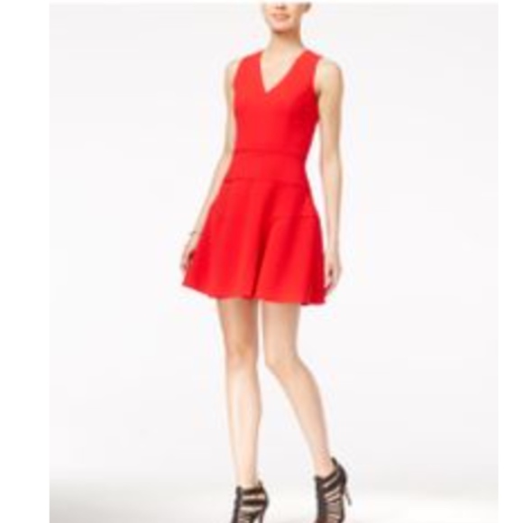 Red Dress - Picture 3 of 4